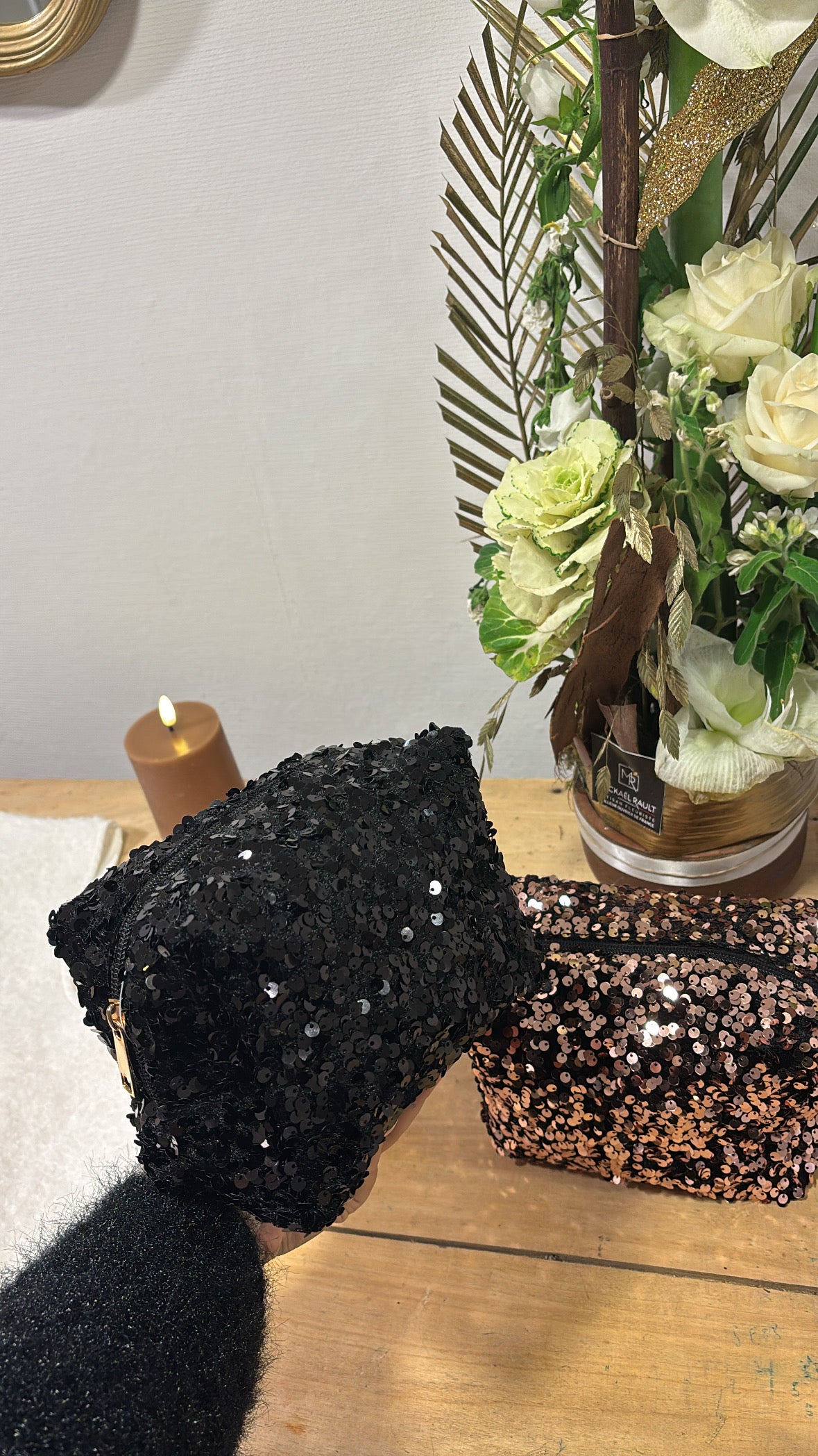 TROUSSE SEQUINS NOIRES