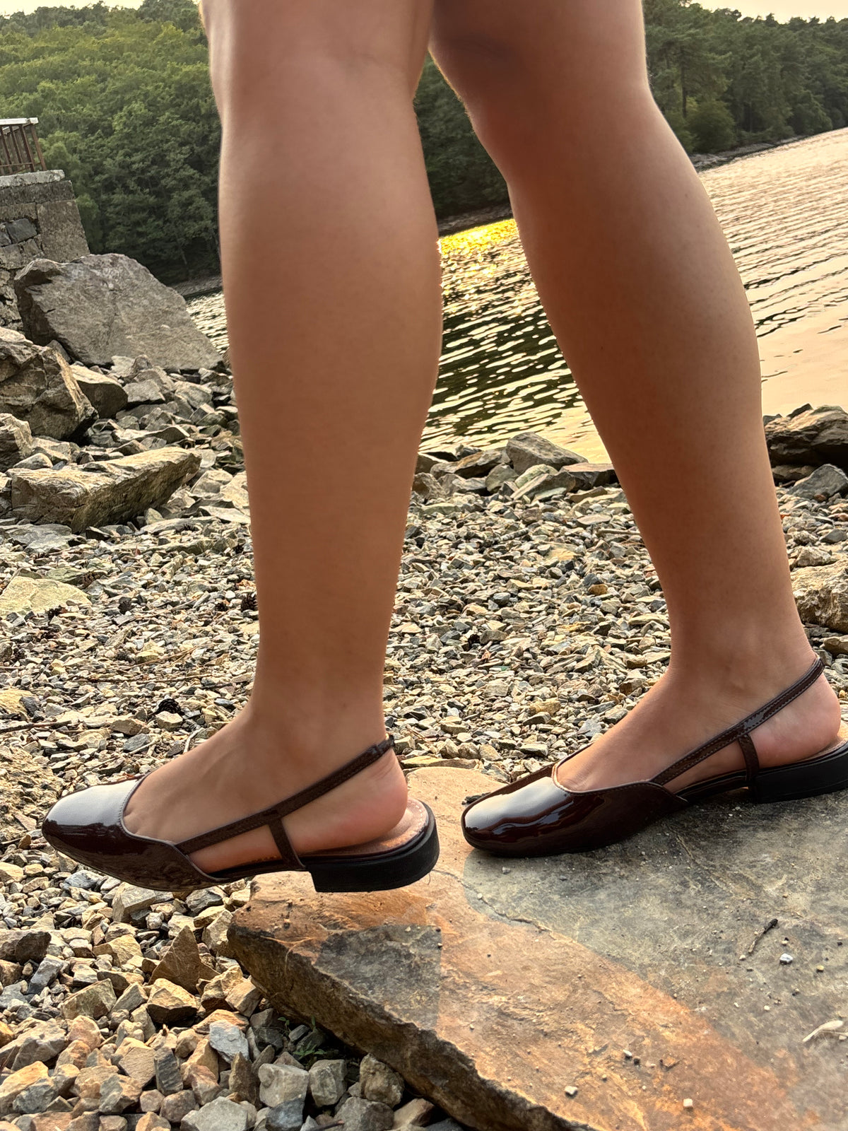 SLINGBACK VERNIS CHOCO