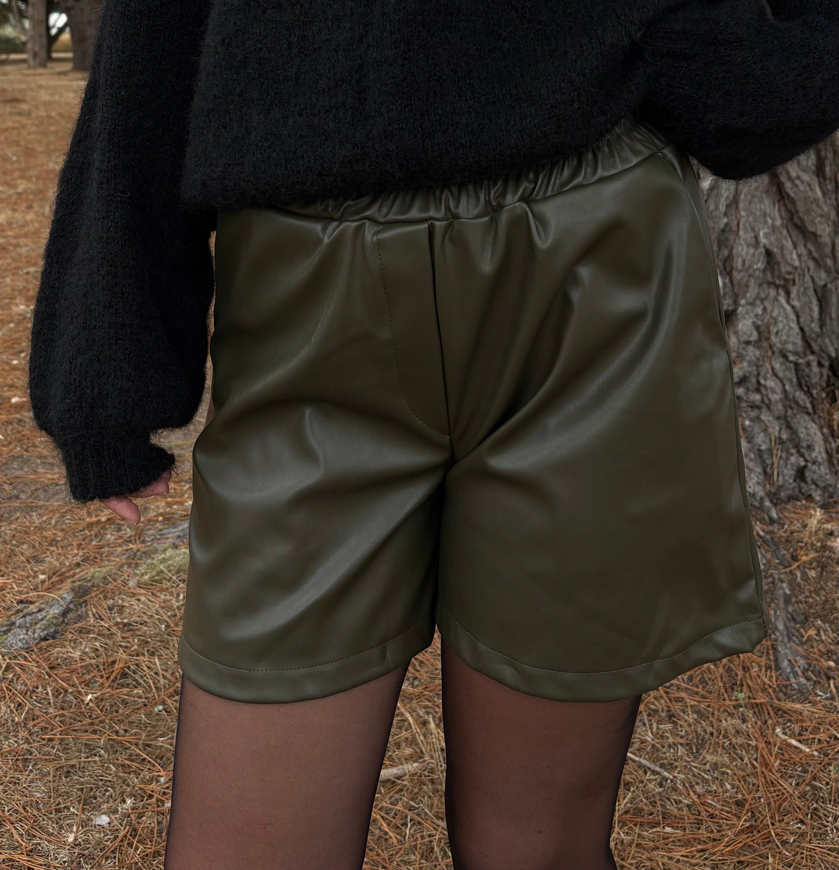 SHORT KAKI