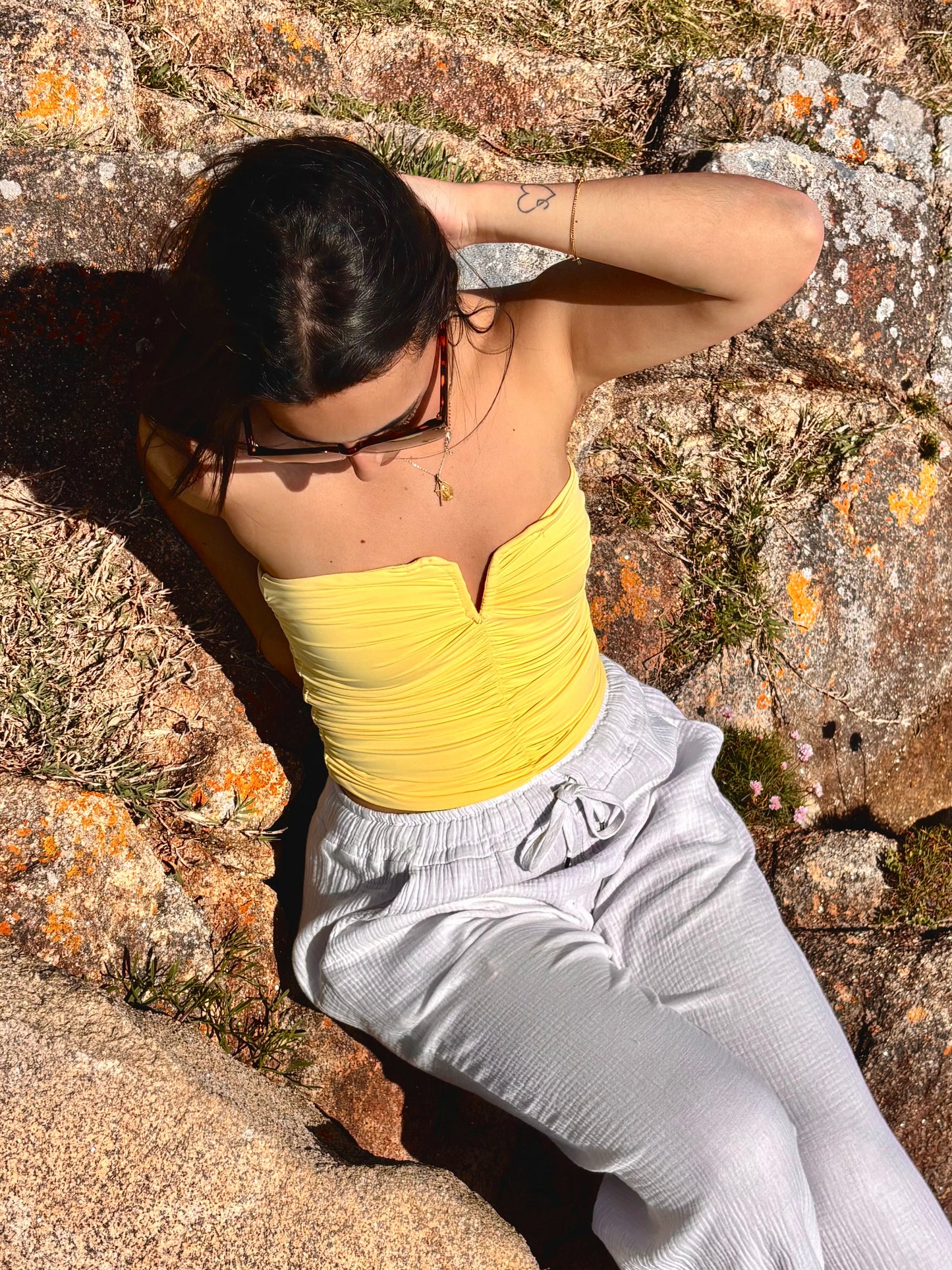 TOP LENA JAUNE.