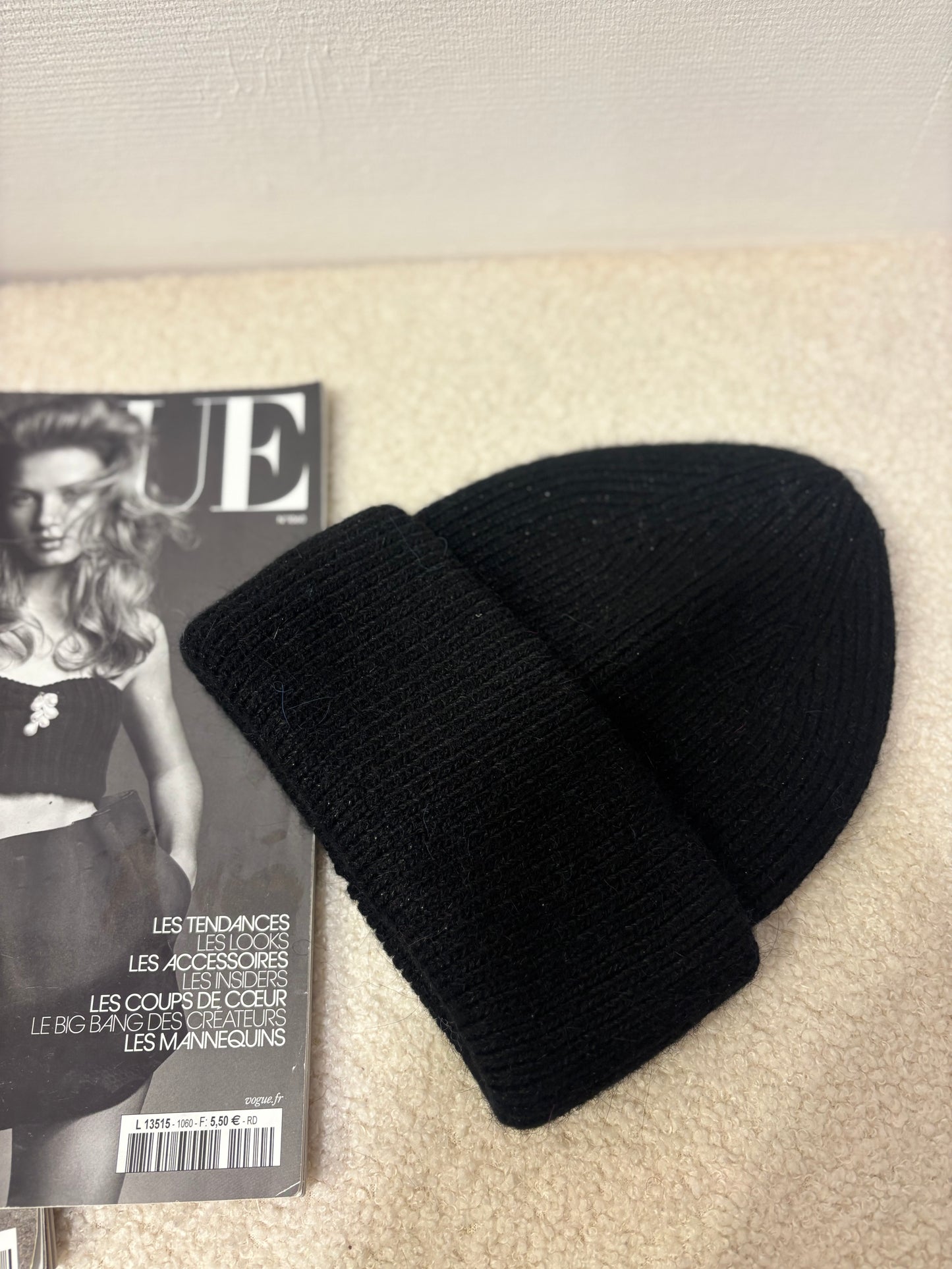 BONNET NOIR PAILETTES