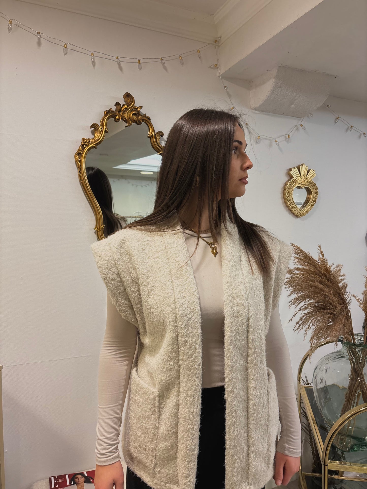 VESTE SANS MANCHES BEIGE
